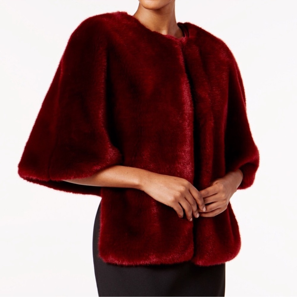 Adrianna Papell Faux-Fur Wrap Size XS
